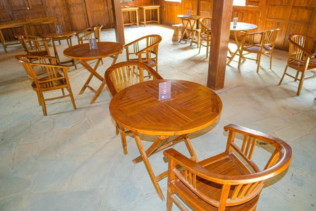 Point Of View Hotel & Resort Majalengka Bagian luar foto